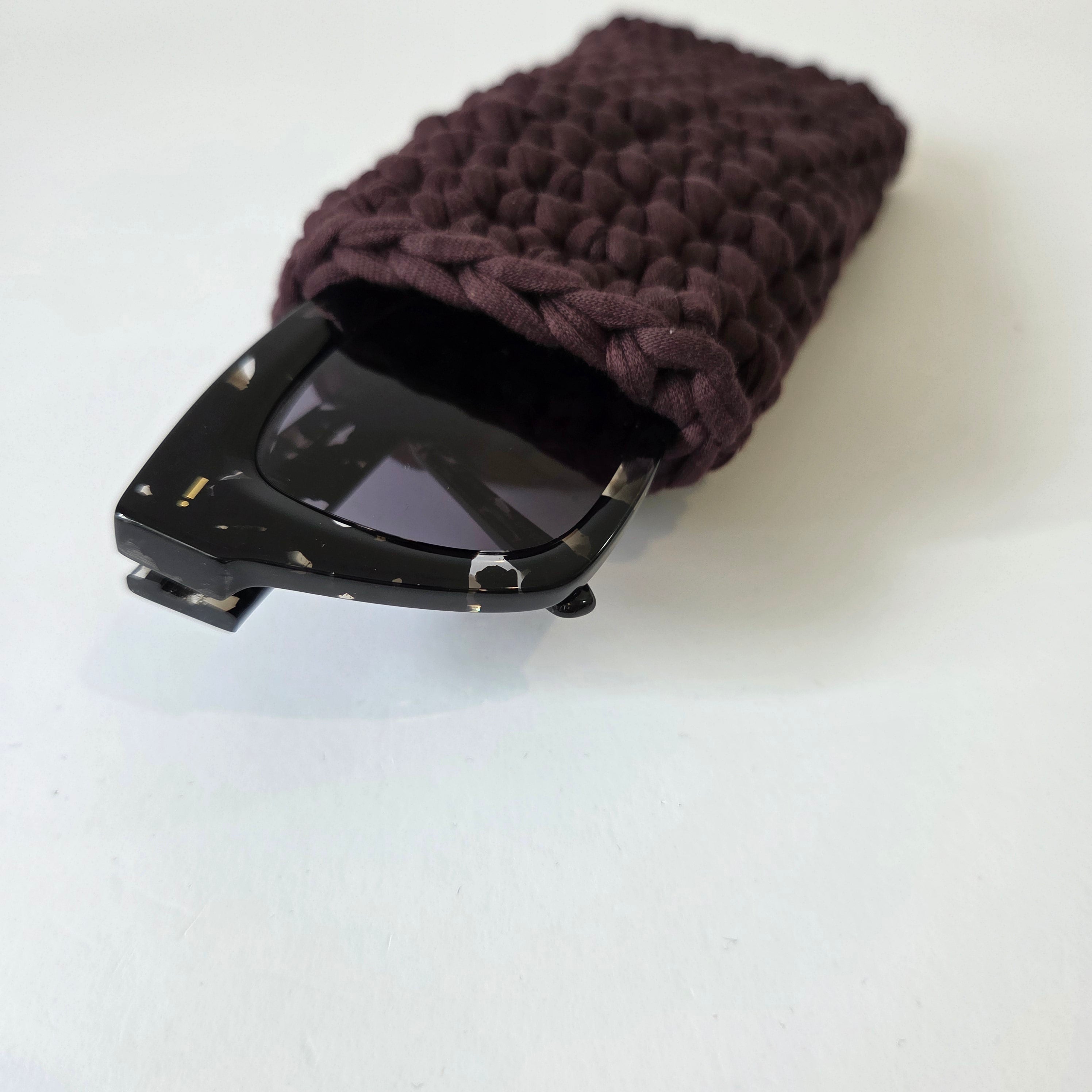 Halite Glasses Holder - Chocolate Brown